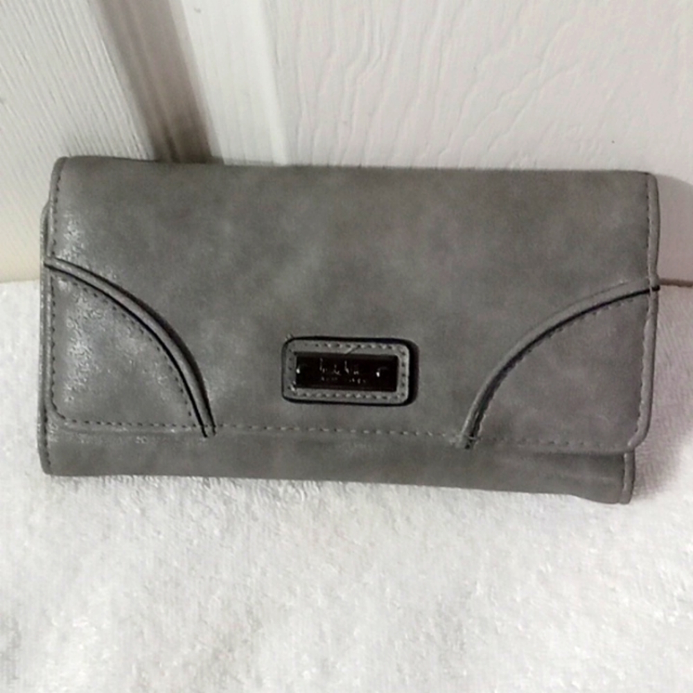 Nicole Miller New York women's wallet
